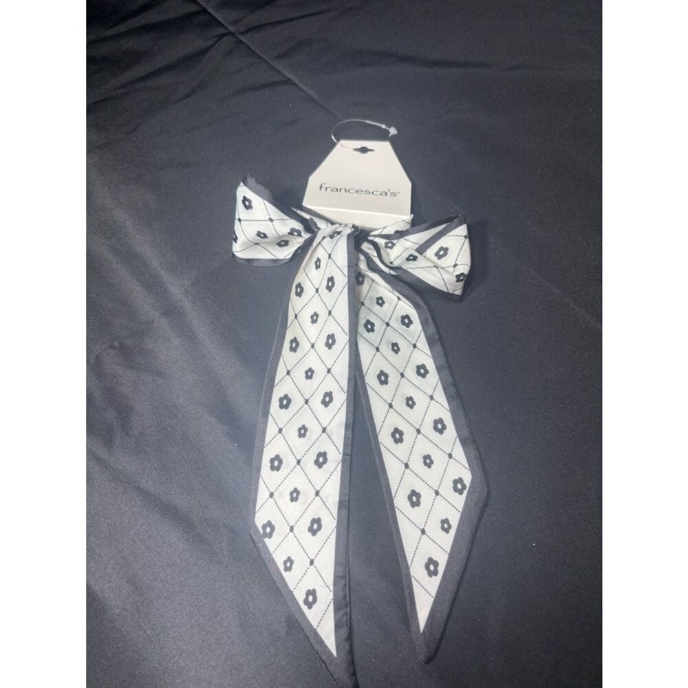 New Francesca's Twilly Black and White Floral Diamond Bow Scarf